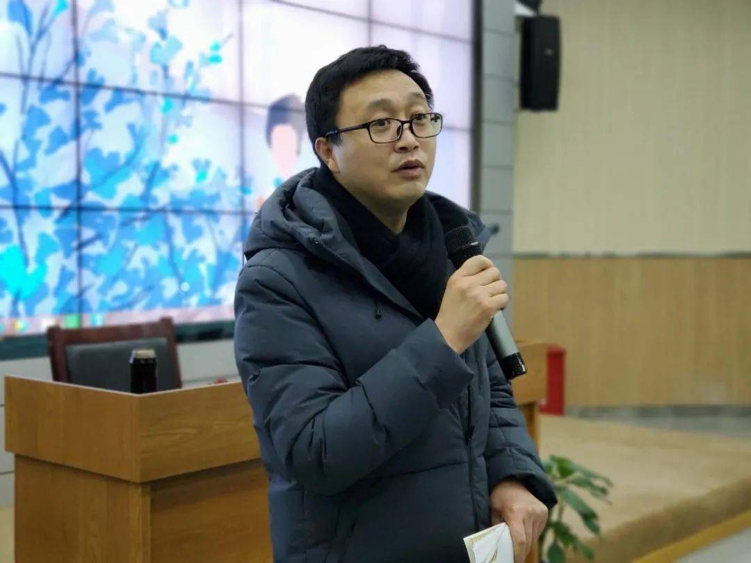 谢光宏副组长进行总结发言,对乔宇老师这堂课长达两个月的认真准备