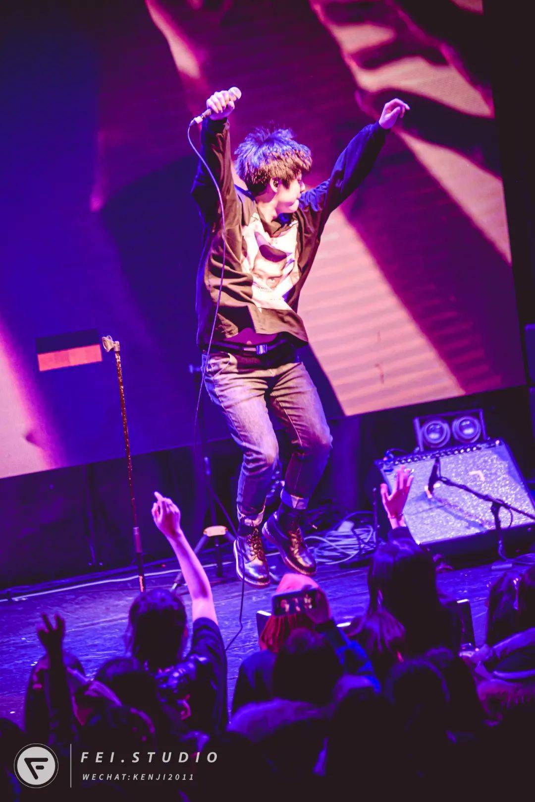 演出回顾|【星巢现场】 leeyon李昂「冥王星emo男孩」巡演 上海站_胡