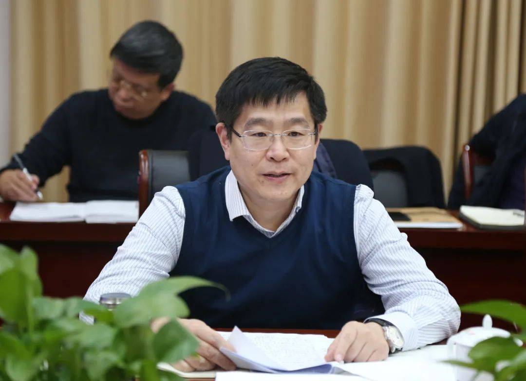 市委常委常务副市长杨昶调研财政工作