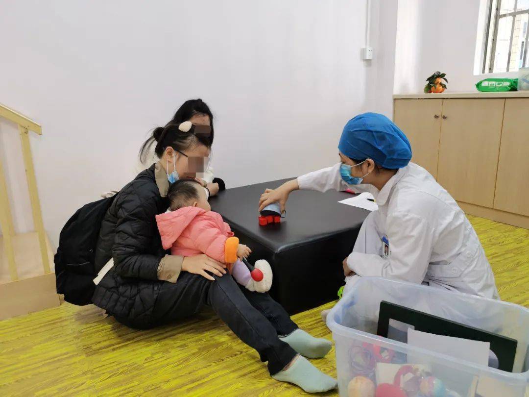 好消息儿童保健门诊周一至周六都开诊拉