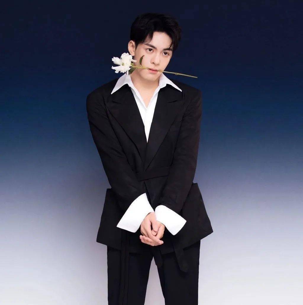 【微信头像】曾舜晞_故事