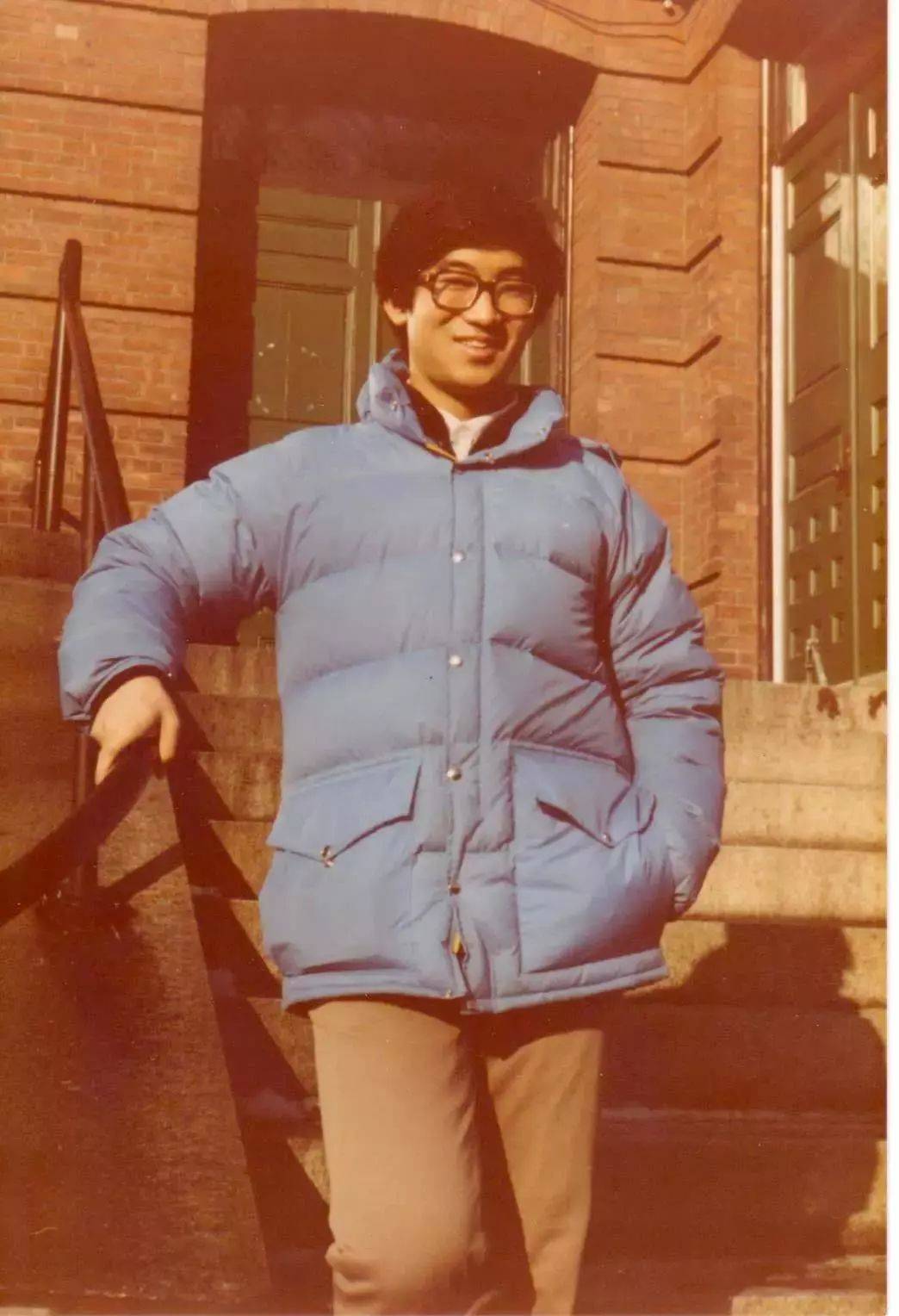 他是北大史上最有名的天才,20岁上哈佛,34岁成ucla最年轻正教授,两个