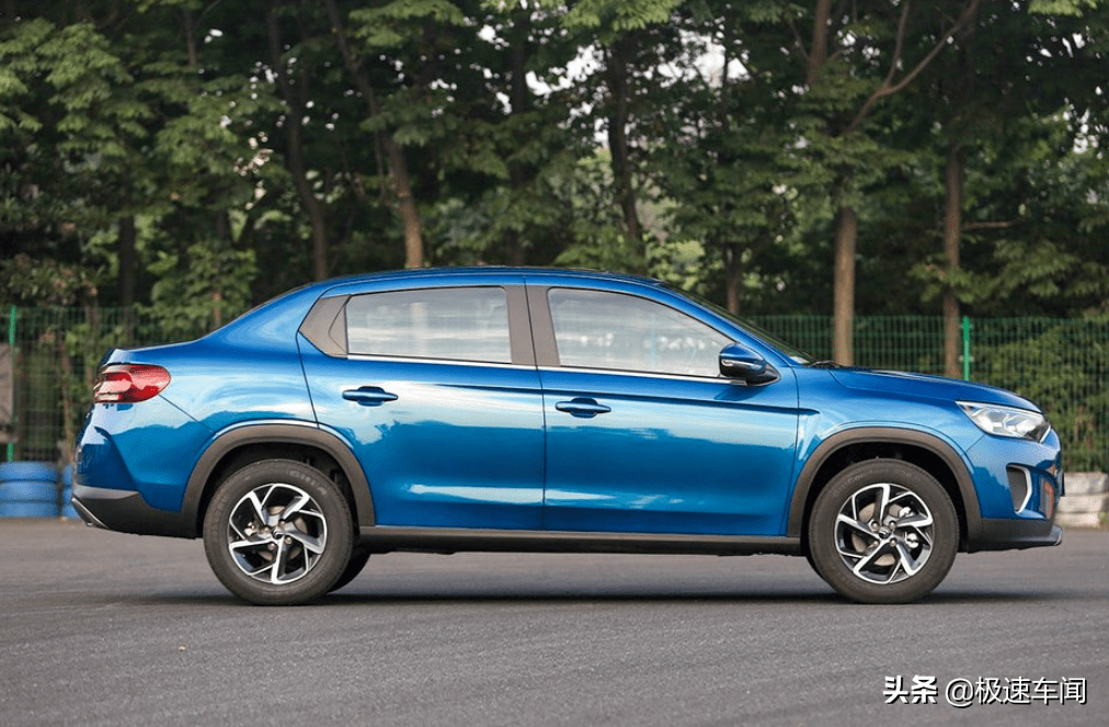 最丑法系车三厢造型suv跨界定位销量很低没人爱