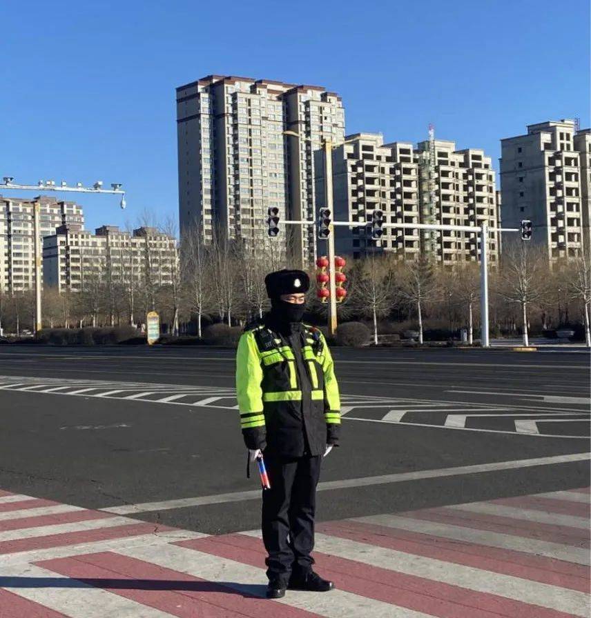 精彩集宁没你不行致敬极寒天气下的户外工作者