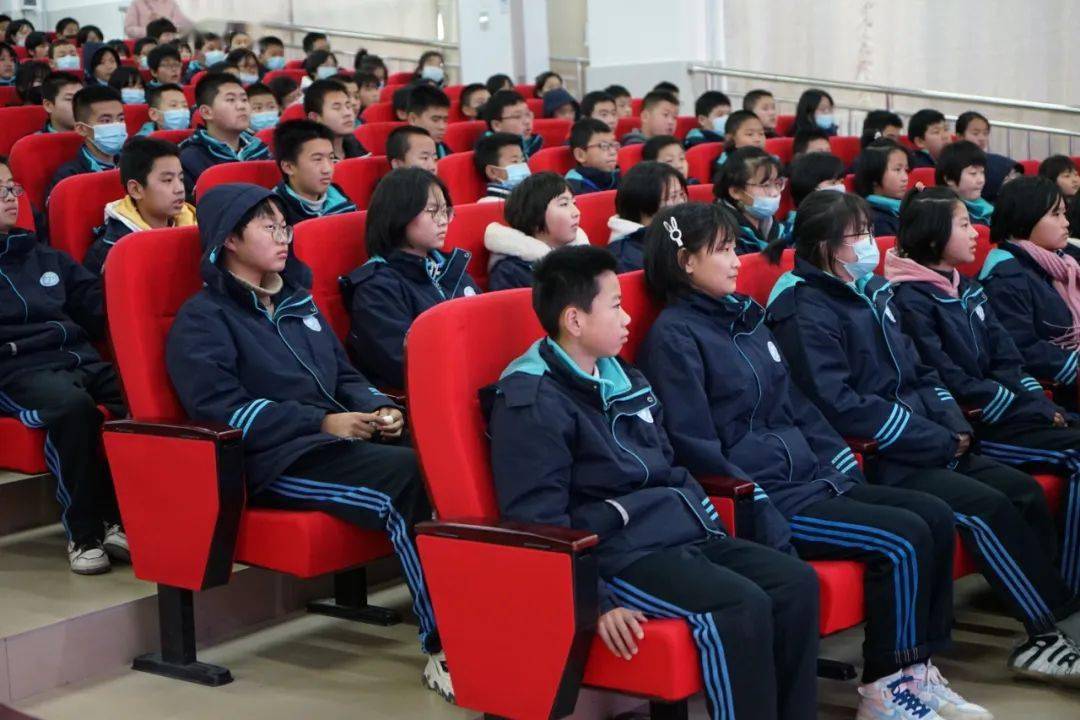【灞桥教育】以梦为马 不负昭华——五环中学五小校区举行期末考试