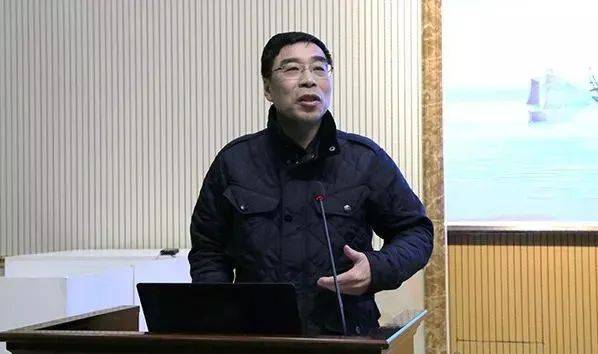 一高校校长大肆敛财包情妇被双开_夏建国