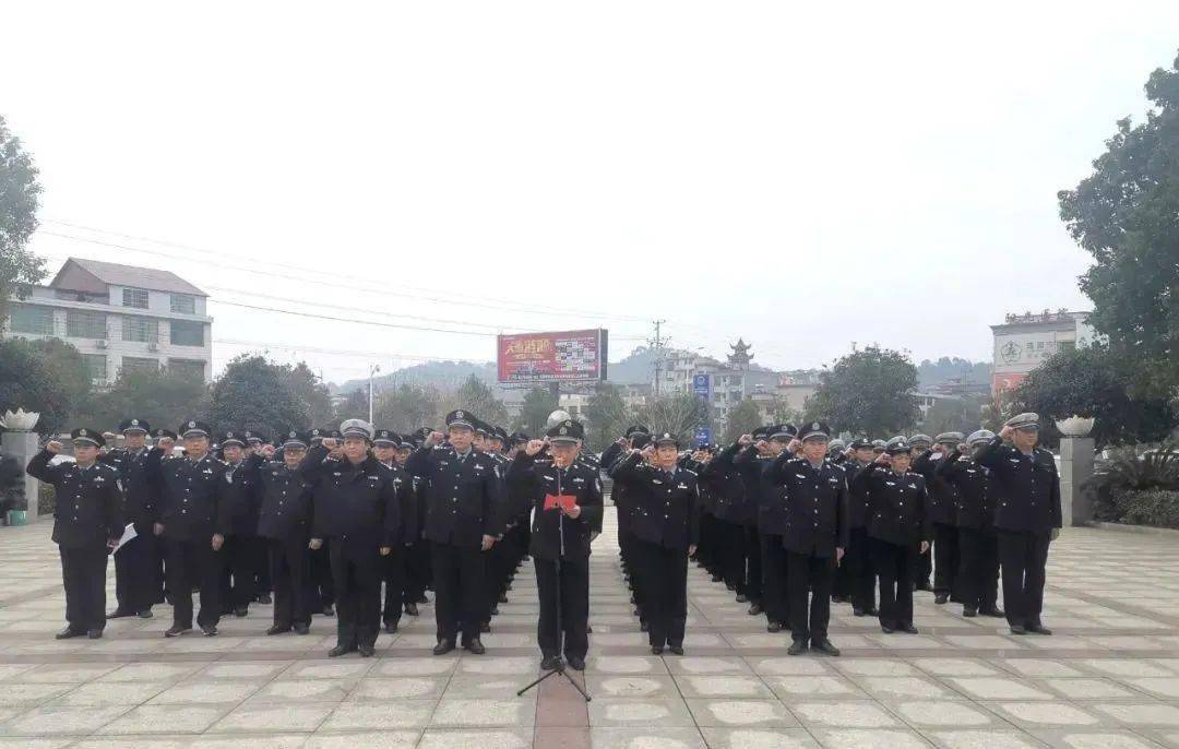(文/邓亚权)责编:廖杰锋编审:李逸群刘灿 杨卫星总编