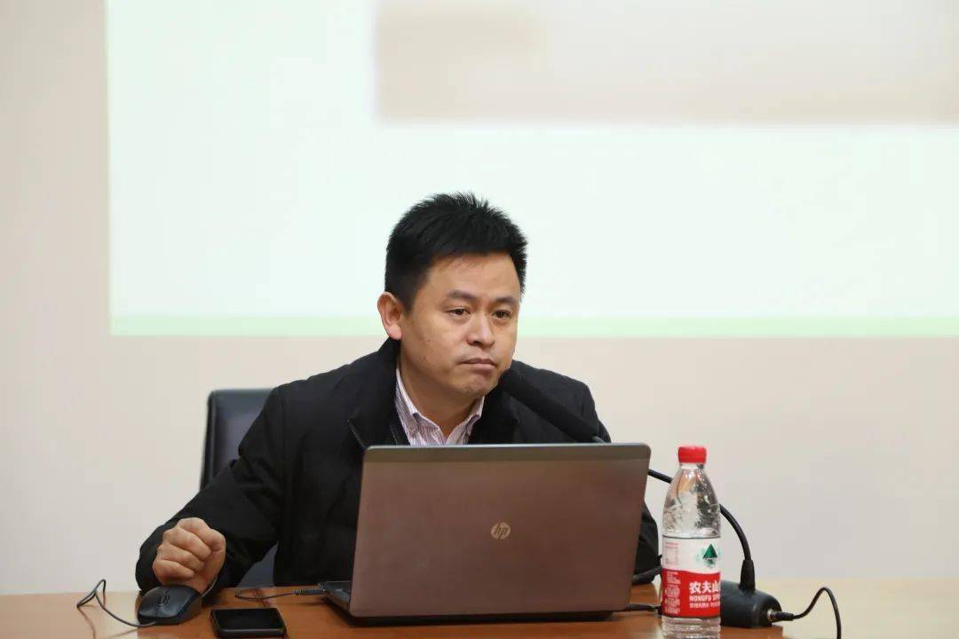 筑梦元培,医路同行——元培中学生涯规划专题之医生篇_林国星