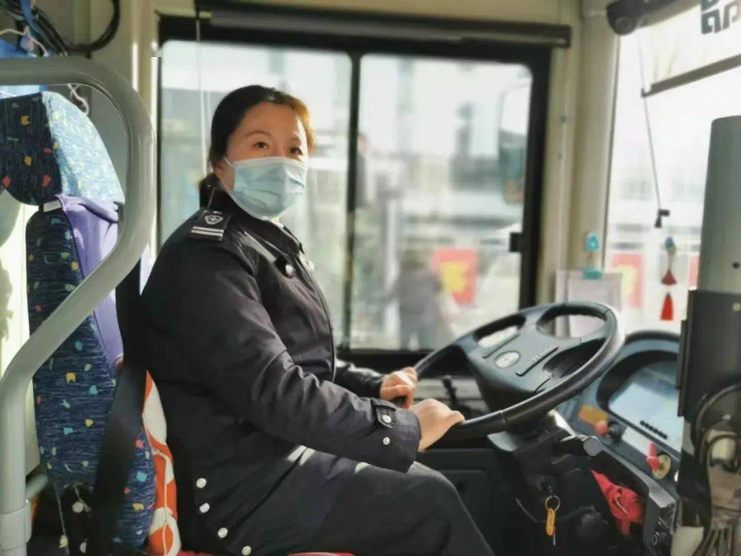 菏泽公交驾驶员优先接种新冠肺炎疫苗,为公交疫情防控注入"强心剂"