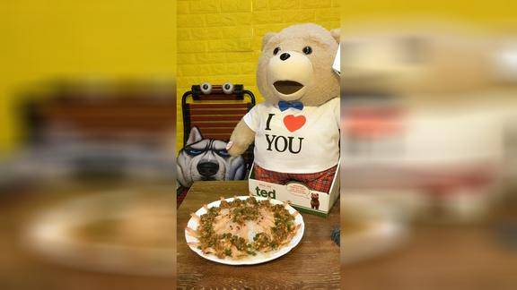 咆哮哥又来厨房折腾了咆哮弟售首次出境请不要戴耳机观看此视频