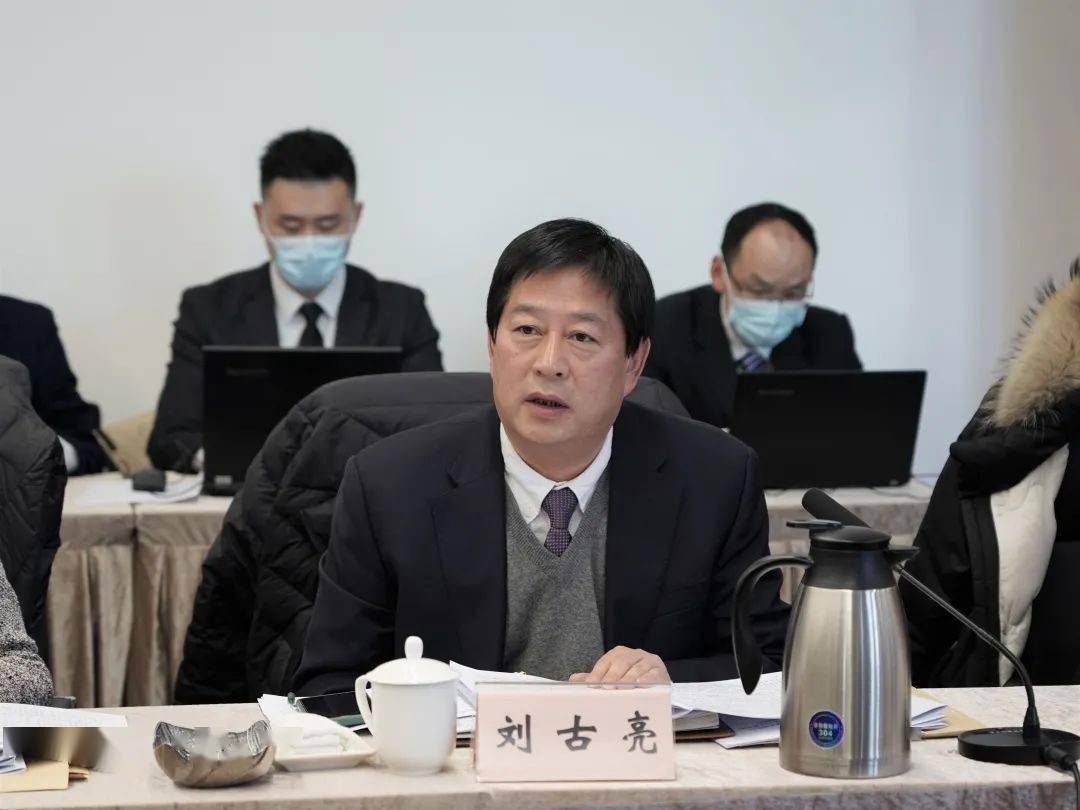 区委委员,区建设和管理工作党委书记张桦表示,将秉持"人民城市人民建