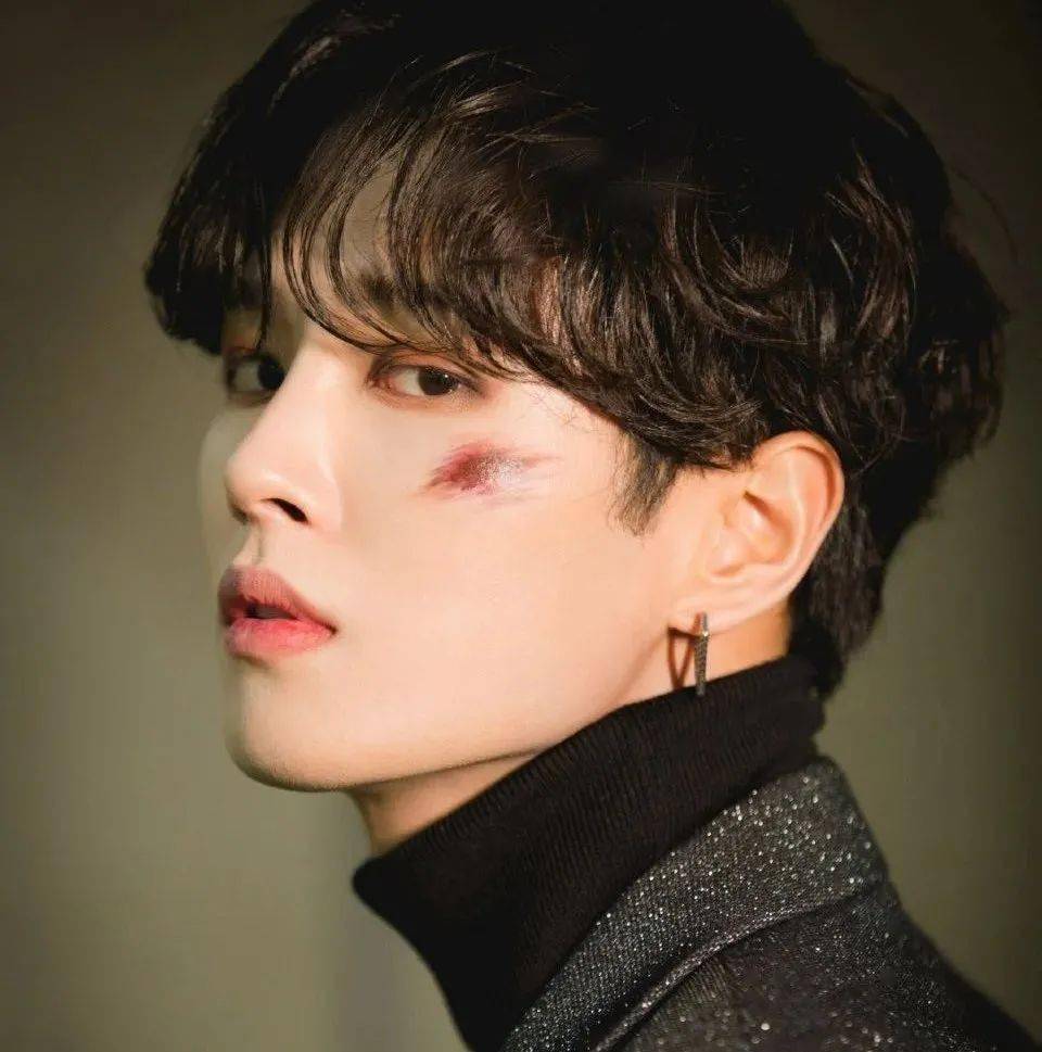 微信头像李汶翰