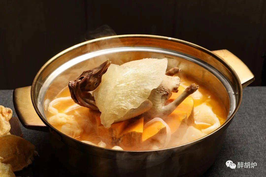 去不了香港也能 get 李丹尼斯 & 容祖儿同款地道港式火锅