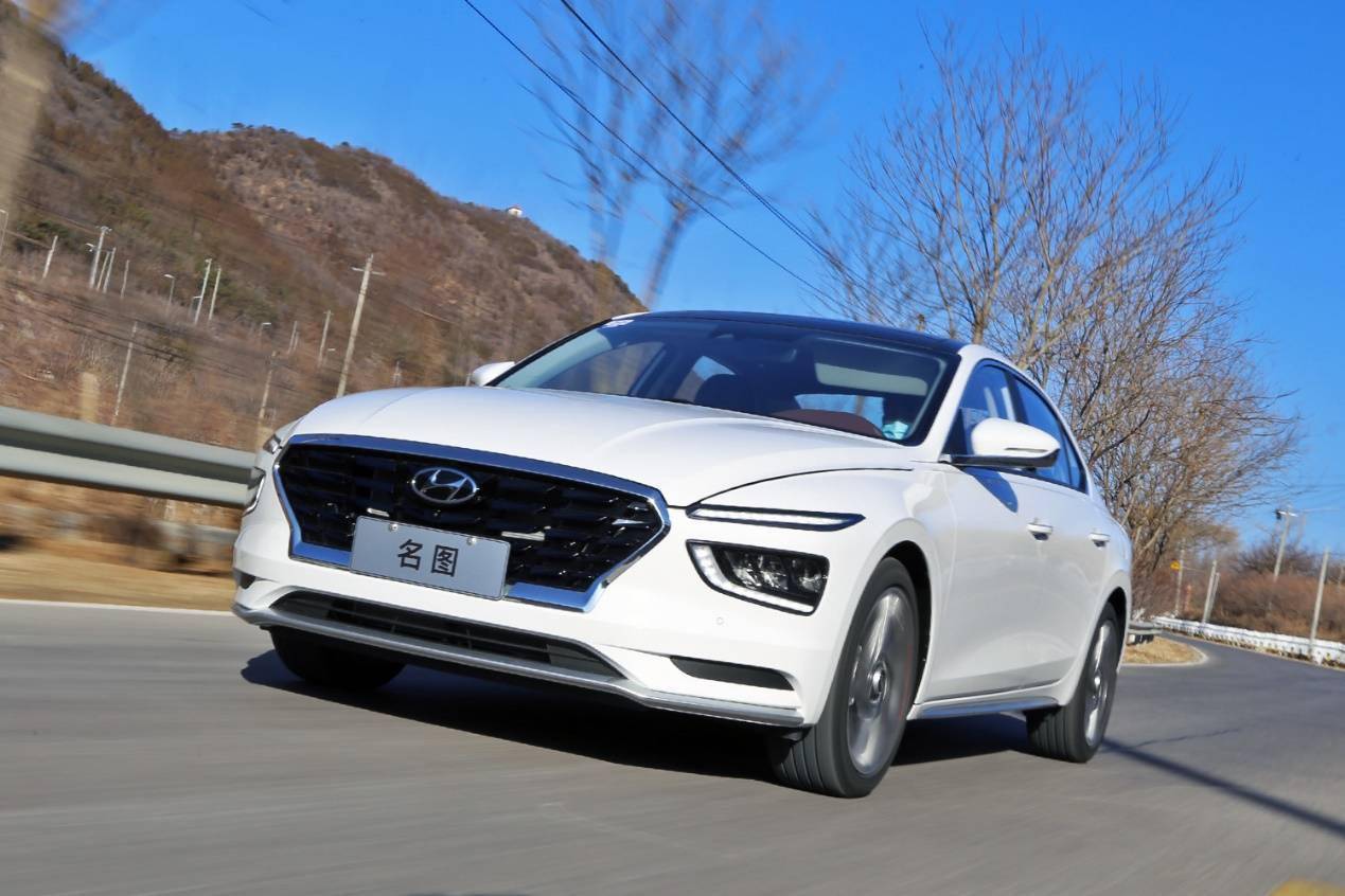 试驾北京现代全新一代名图 科技加成 大有从容