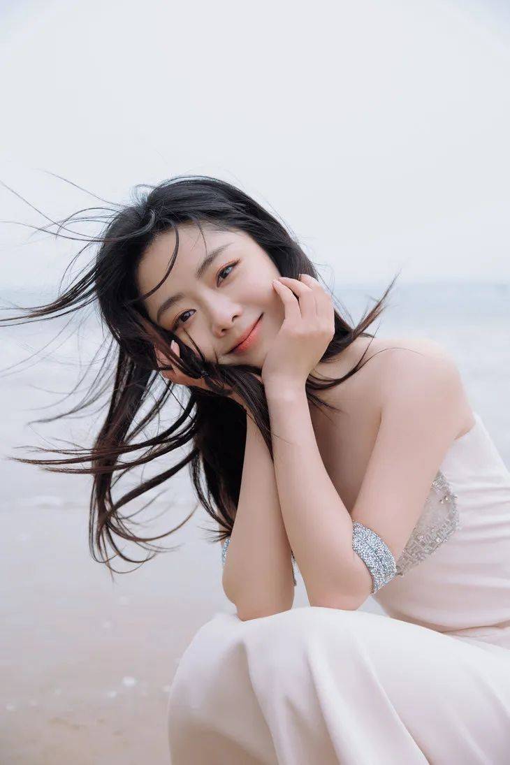壹周潮话题 海狸比伯的度假照让我又又又相信了爱情 Mai 壹周潮话题 海狸比伯的度假照让我又又又相信了爱情 Mai