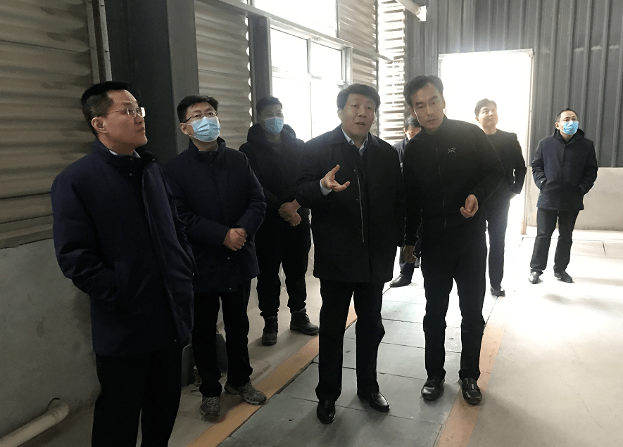 副市长栾涛,市应急局局长张峰一行到唐村镇山东岩固石膏有限公司,邹城