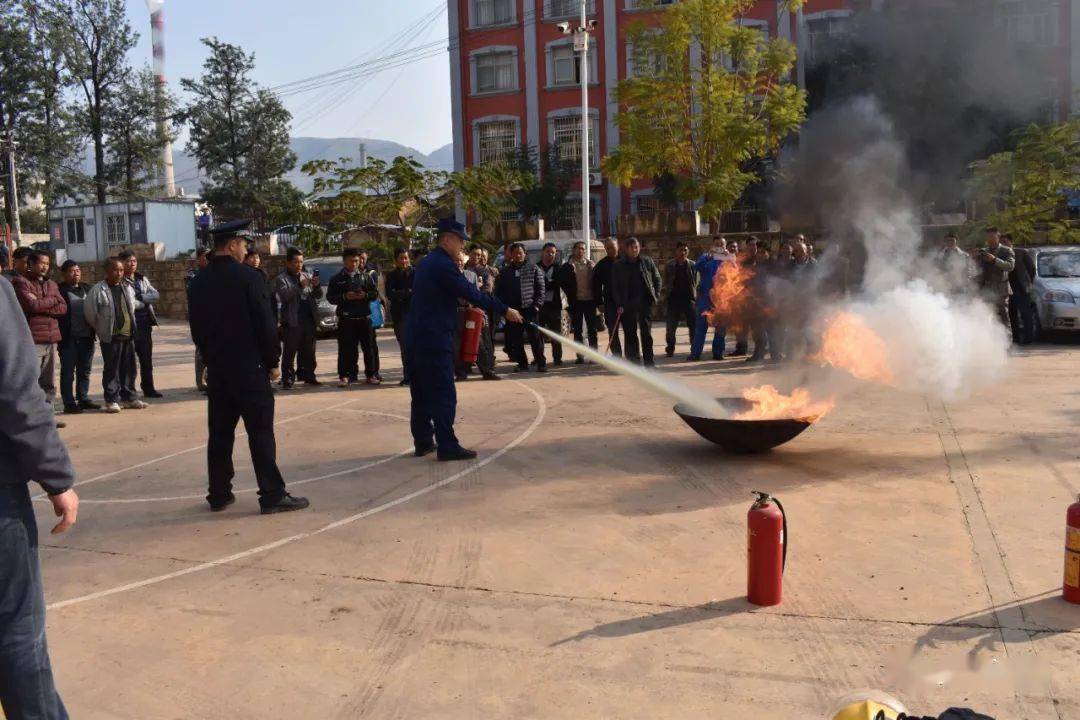 “爱游戏下载”
弥勒消防(图1)