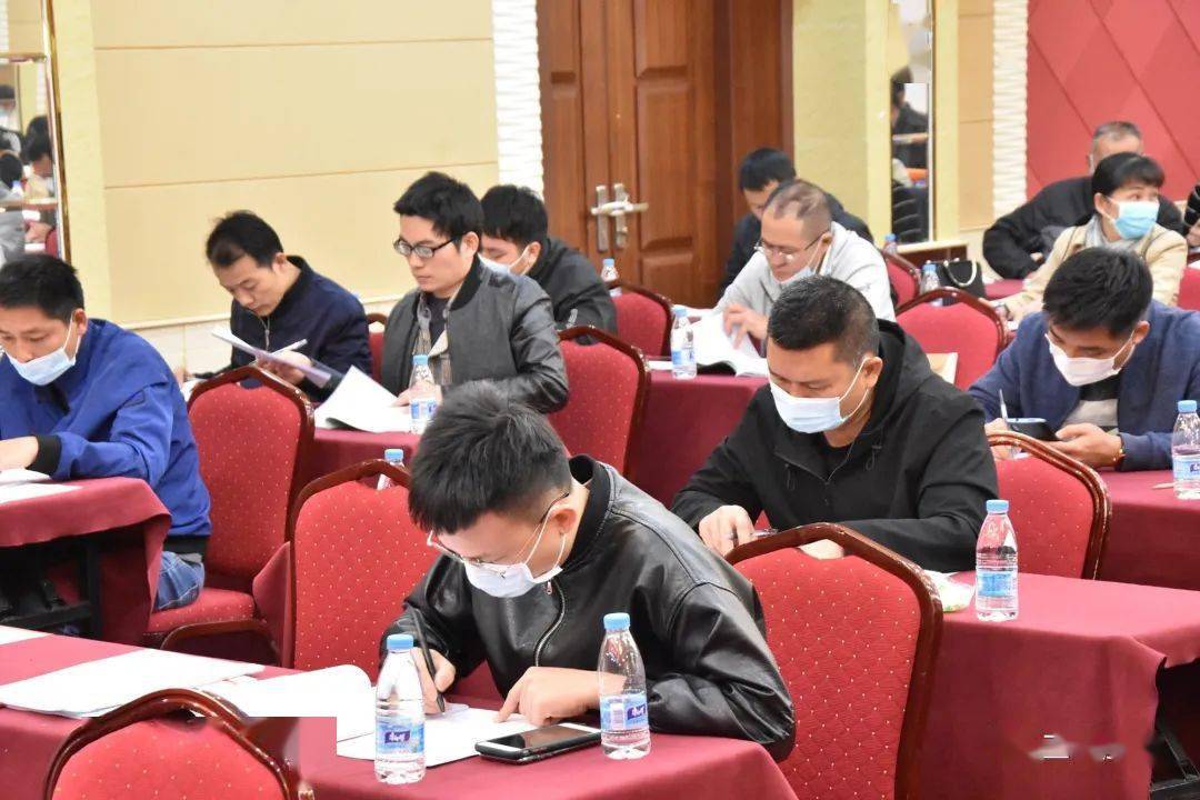 三亚人口2021年有多少_2021年三亚机场图片(3)
