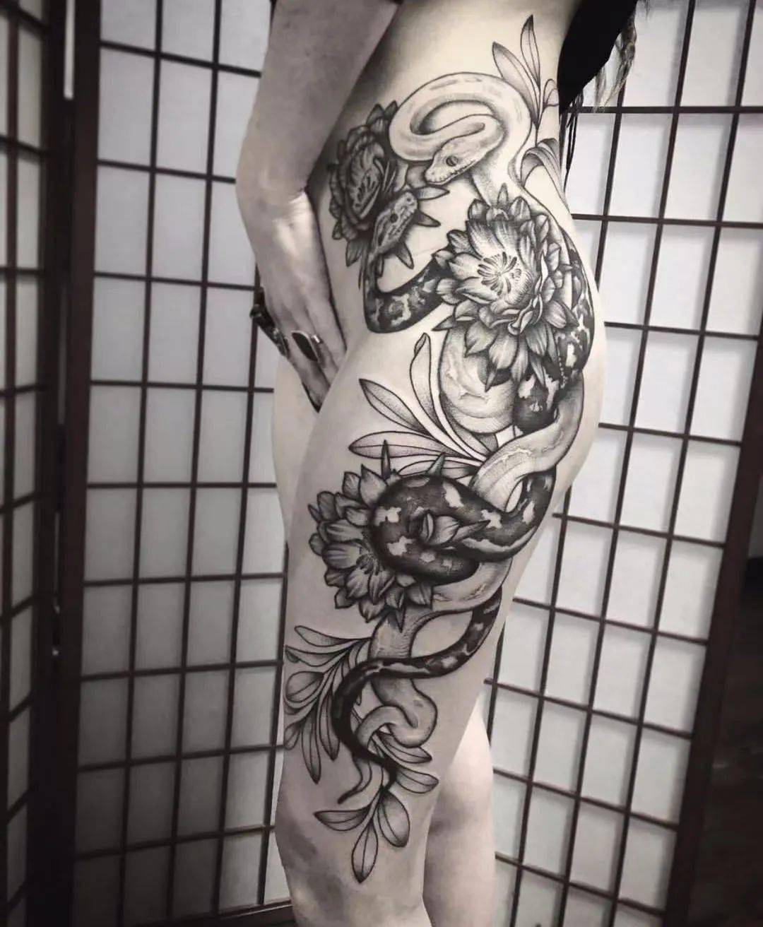 日式蟒蛇花臂_手臂老传统纹身图案大全 - 纹身大咖
