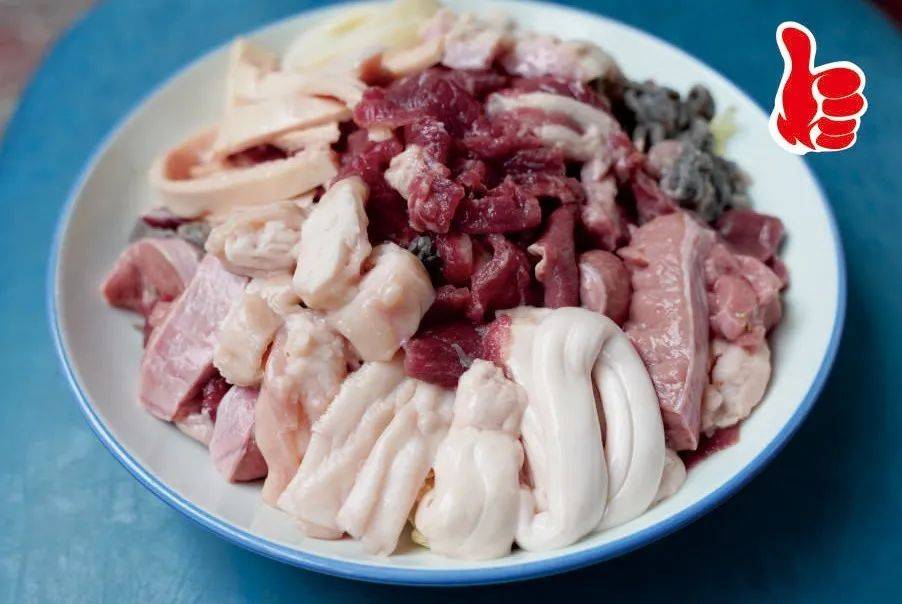 水东这家鲜刷牛八宝引起全城关注,一开张就爆出