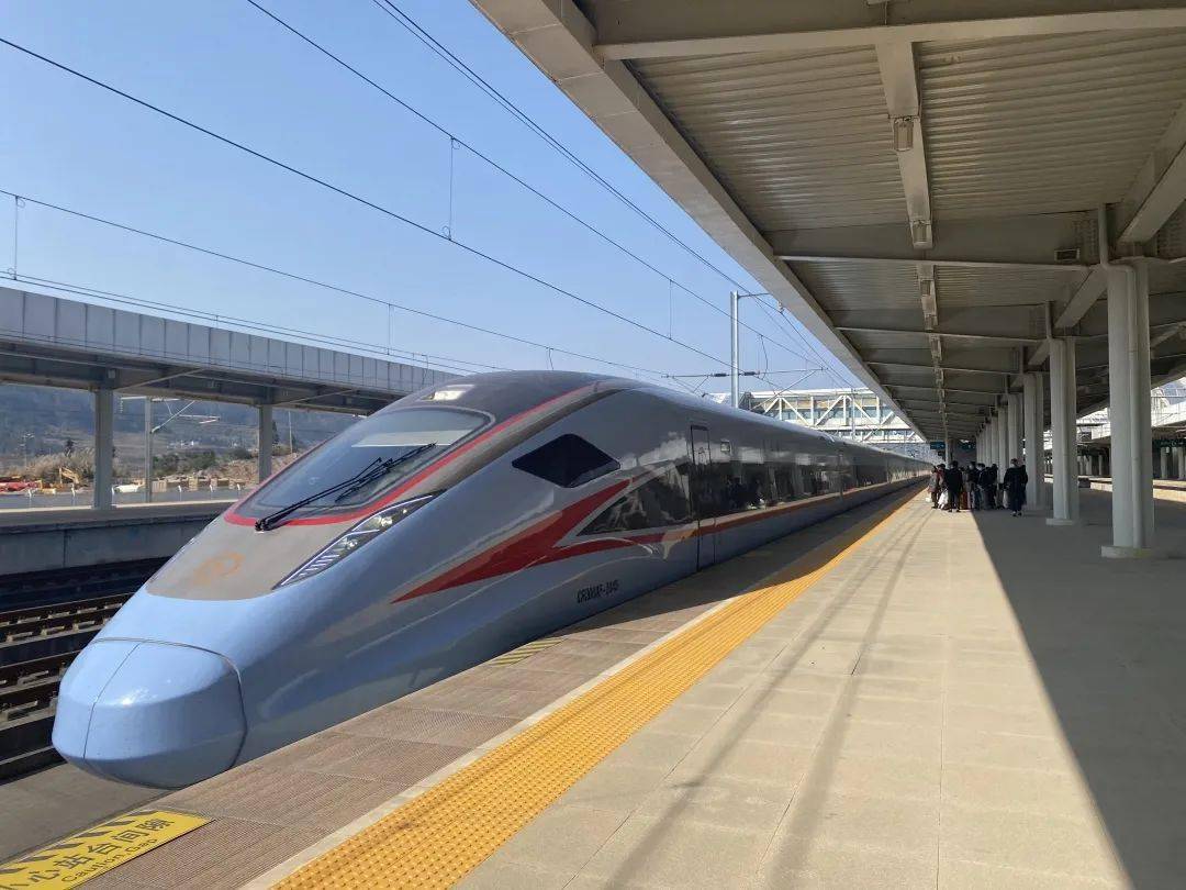 从黔南坐复兴号到广州南票价是多少站点停留多长时间