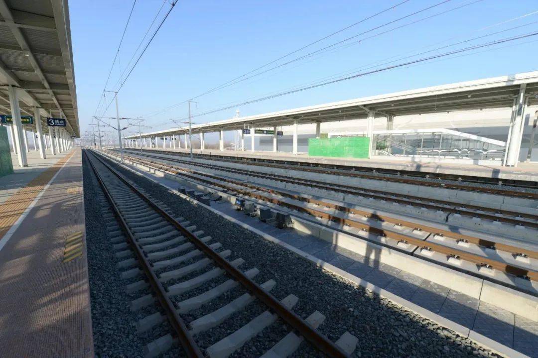 赤峰市内人口_赤峰市图书馆官内图片(3)