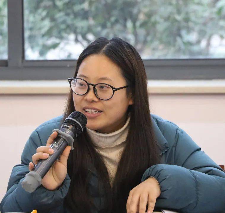 管理育人聚力青春共同发展稽山中学召开青年教师座谈会