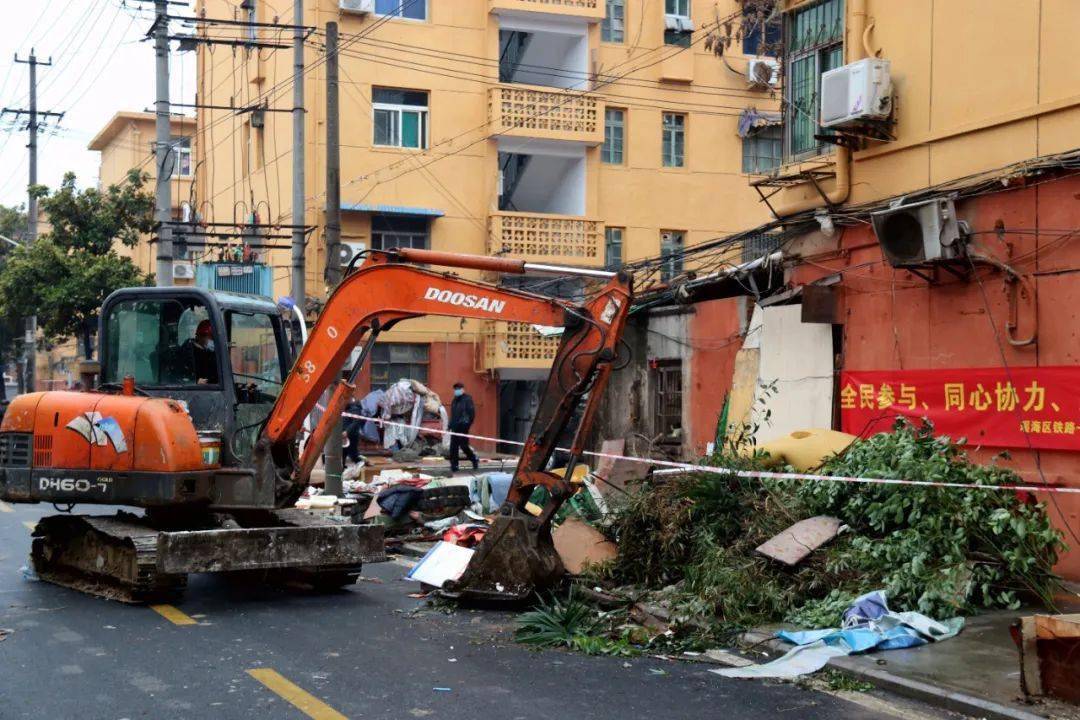 三里街街道:凝心聚力攻坚克难 真抓实干再绘蓝图