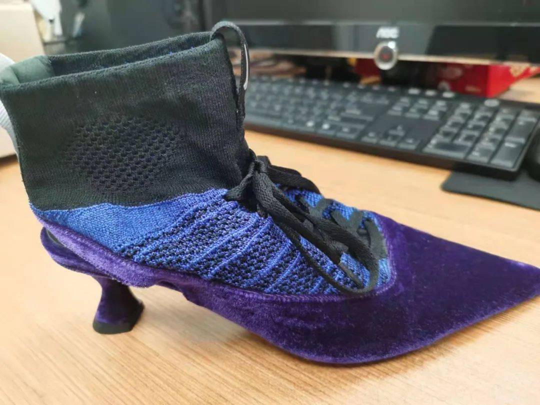 悉尼网红买手店搞破鞋欺骗阿村留学生