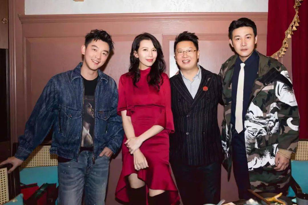 中商专访火凤祥董事长张松发掘新媒体营销潜能联袂明星作掌柜