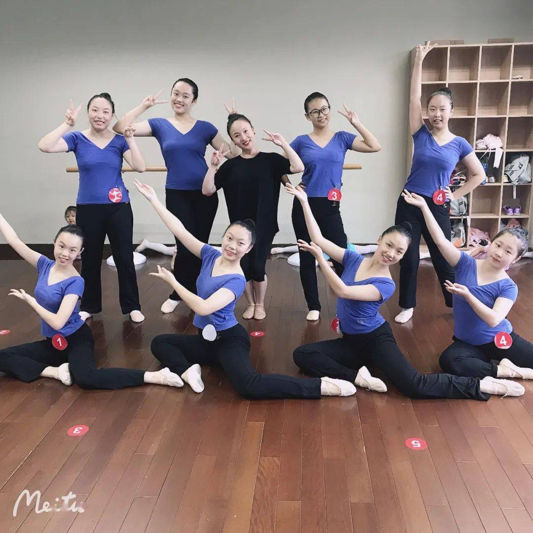 成长的见证北舞中国舞考级证书颁发