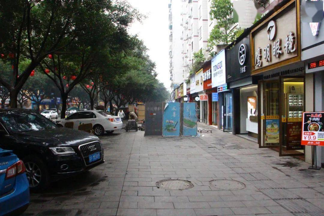 云阳中环路有围挡路过的市民请绕行