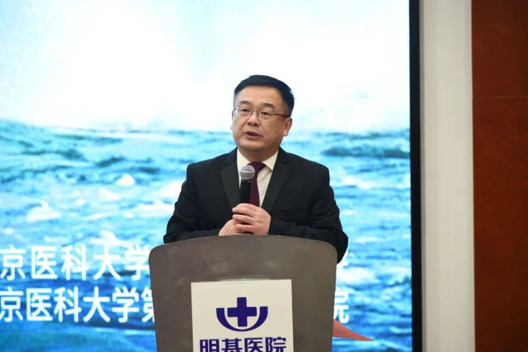 于振坤:东方风来满眼春,潮起正是扬帆时