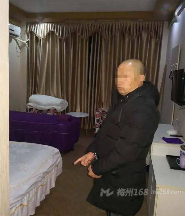 6名男女当场被抓_平远县