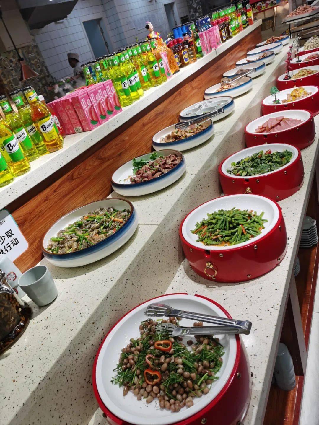 汇中广场这家自助火爆放大招29日不见不散火锅烤肉全都有更有超值优惠