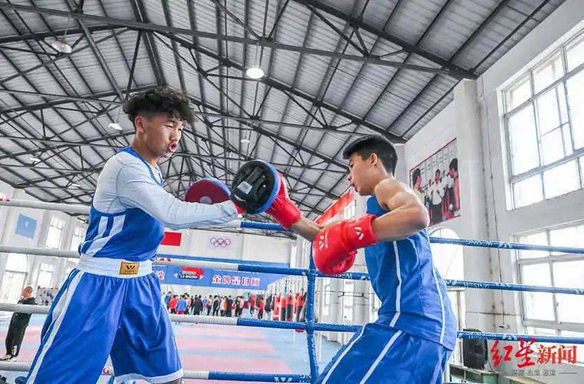 泸沽中学拳击队图片