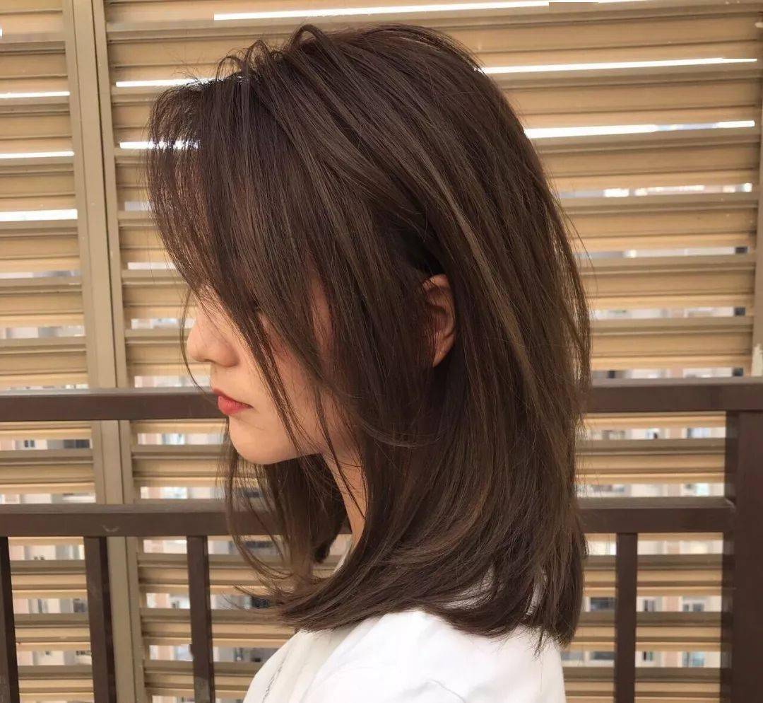 2021流行的中高层次感发型