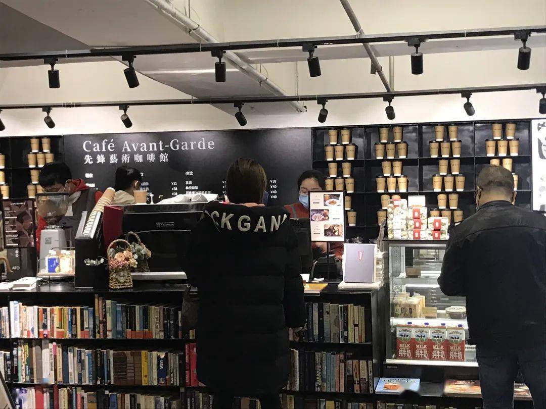 六朝古都的魅力在哪儿背包客北上另一包邮区说走就走的旅行背后