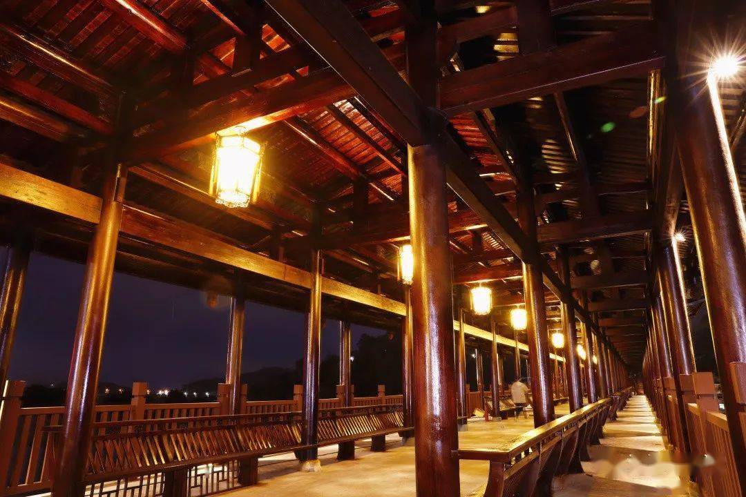 惊艳连江含光人行桥璀璨夜景抢先看