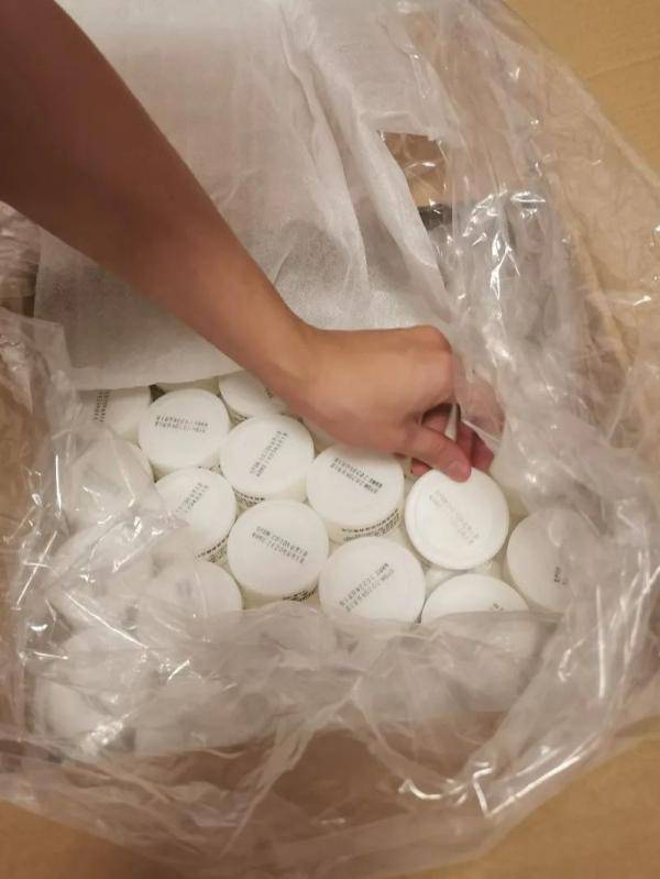 网红美容霜竟来自公共厕所千元产品成本仅10元案值3000万
