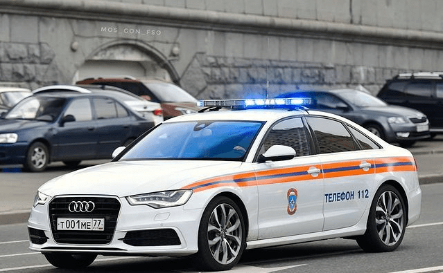 俄罗斯街头的各式警车网友这也太壕了