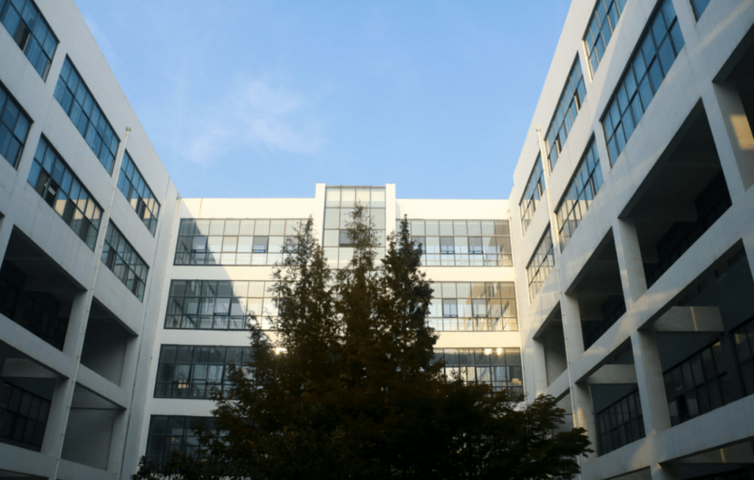 人口学院_安徽人口职业学院宿舍