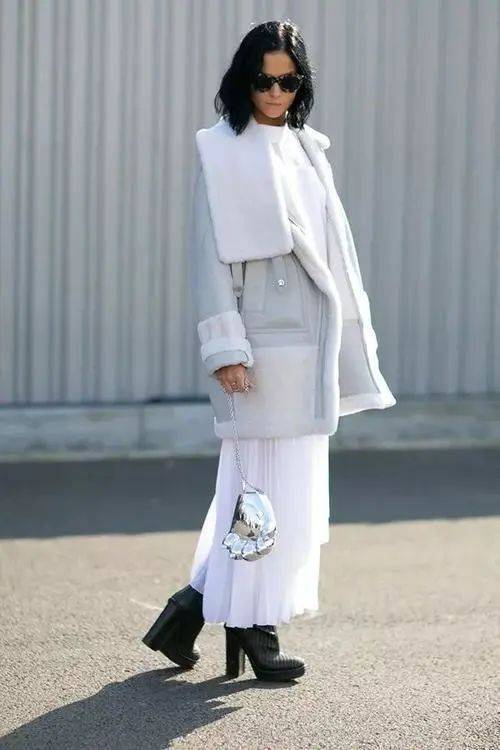 气质穿搭女冬季高级感套装 eceda661125447c389fda7db05896139.jpeg