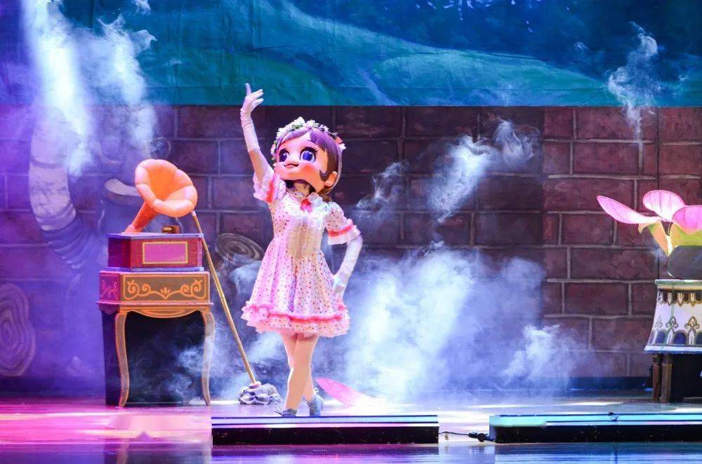 2021年1月24日下午"纪念堂之夜"——大型人偶童话音乐剧《拇指姑娘》