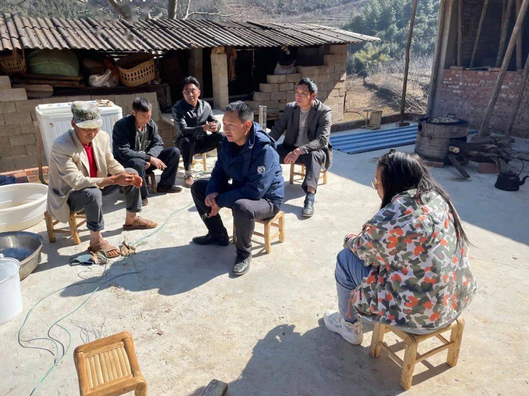 派出所对重点人口_人口普查图片(2)