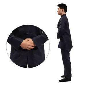 少吃药,不打针,简单动作缓解消化系统问题_腹部