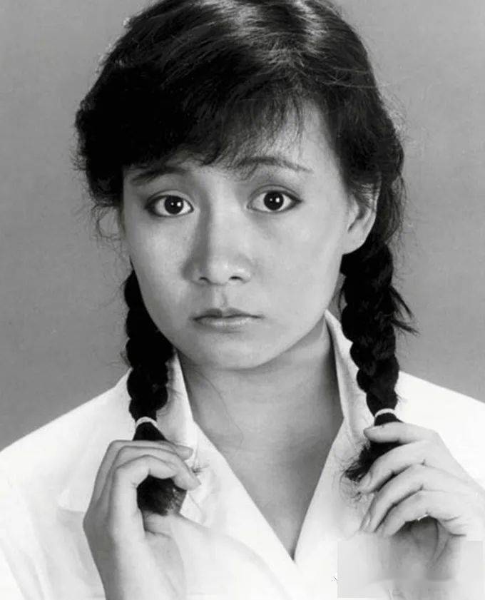 不喜欢名牌爱买减价货57岁tvb老戏骨商天娥自曝生活节俭坚持不吃晚餐