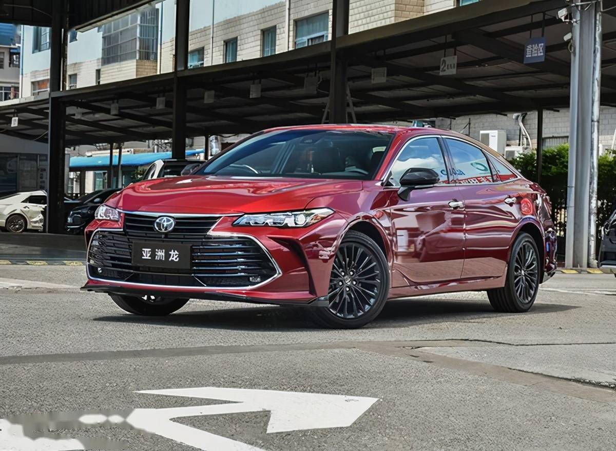 比奥迪a4l更爆表,搭3.5l v6发动机,亚洲龙运动版实拍