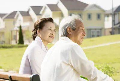 各个年龄段的人的工作 b350cfe365e34f11b31b9bf2917ece09.jpeg