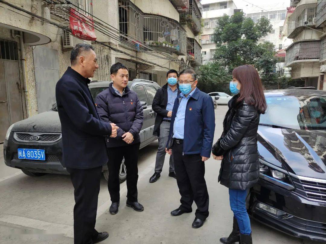 春节慰问送关怀福清市委常委刘必建慰问福清公路中心退休全国劳模